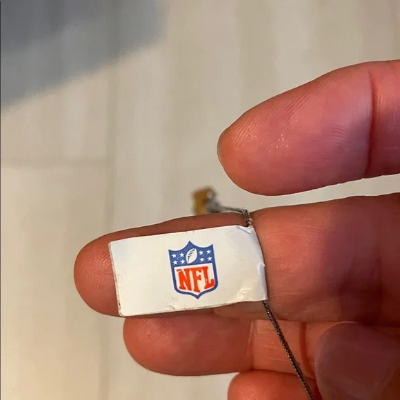 NWT 🏈 ⭐️ Dallas Cowboys Christmas Ornament with Lights and Theme - Picture 5 of 5